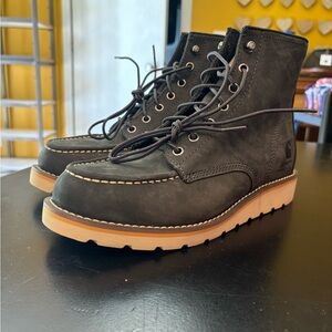 Carhartt Boots